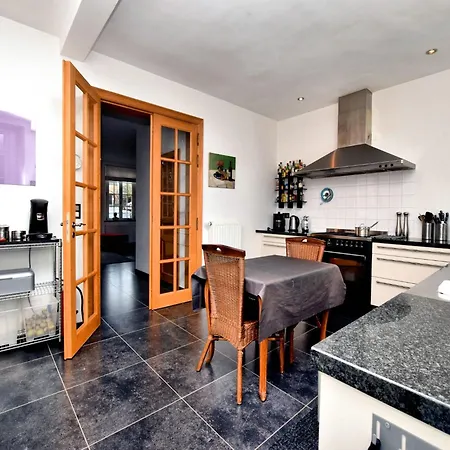 Countryside Escape For 9, Cleaning Included * Honnay