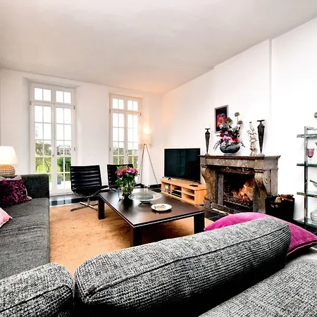 Countryside Escape For 9, Cleaning Included Holiday home Honnay