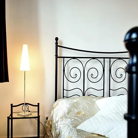 Holiday home Countryside Escape For 9, Cleaning Included Honnay