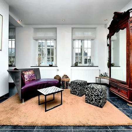 Countryside Escape For 9, Cleaning Included