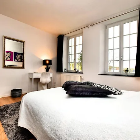 Holiday home Countryside Escape For 9, Cleaning Included