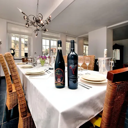 Countryside Escape For 9, Cleaning Included Holiday home